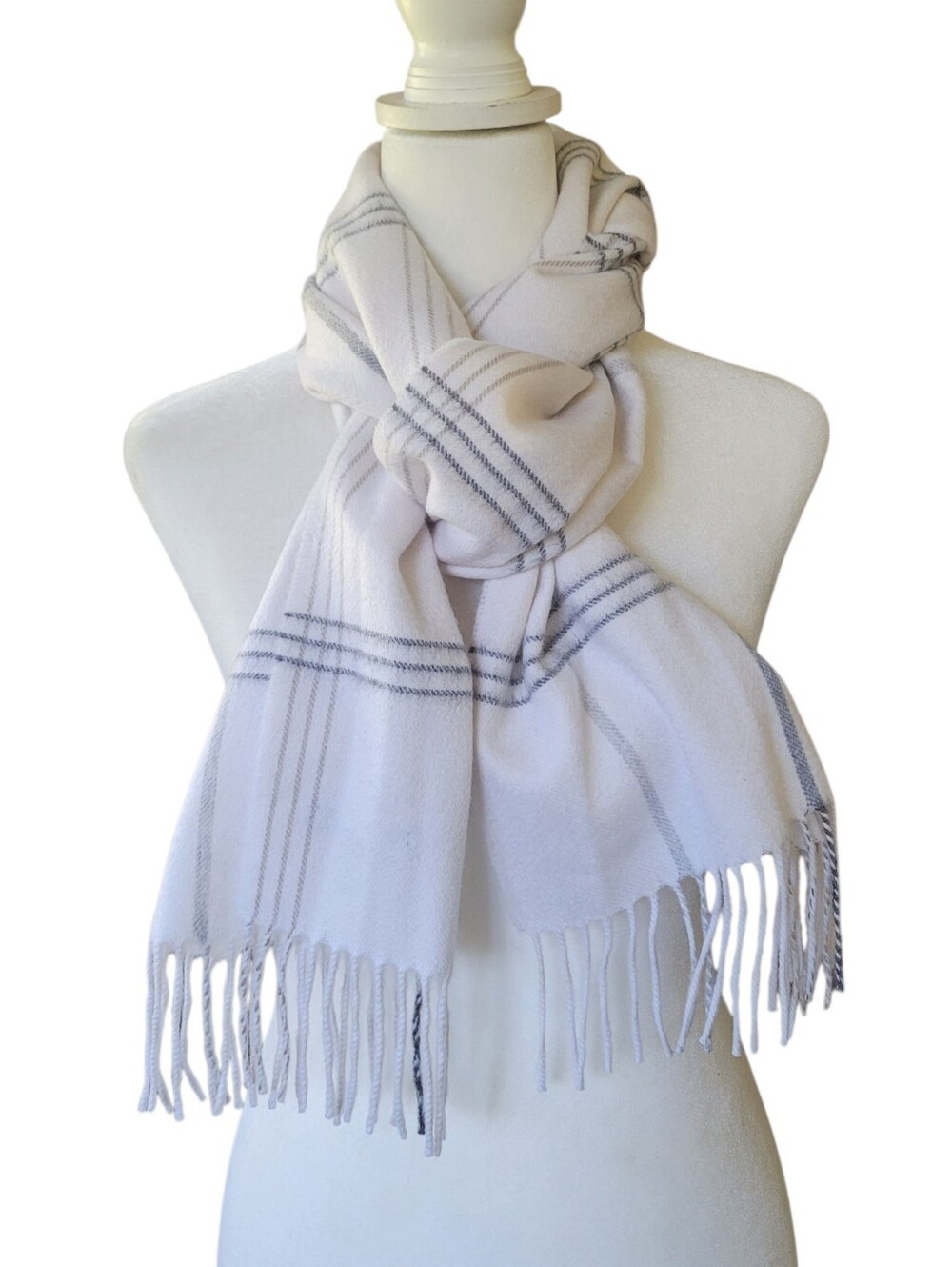 Saks Fifth Avenue 100% Cashmere Windowpane Plaid Fringe Scarf Cream Striped